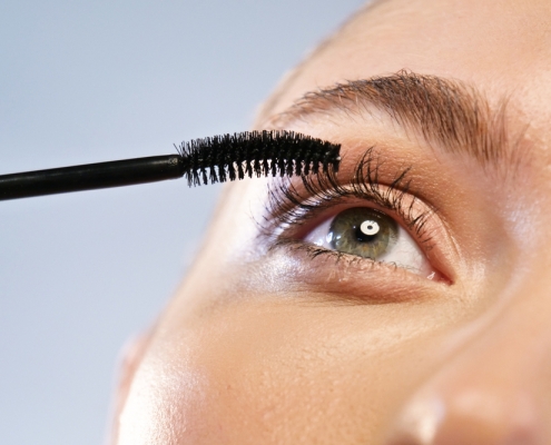 eyelash tips for mature woman