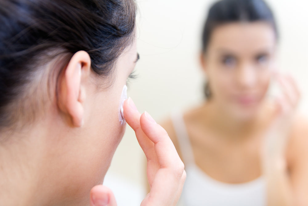 How to reduce under eye wrinkles: 9 proven tips