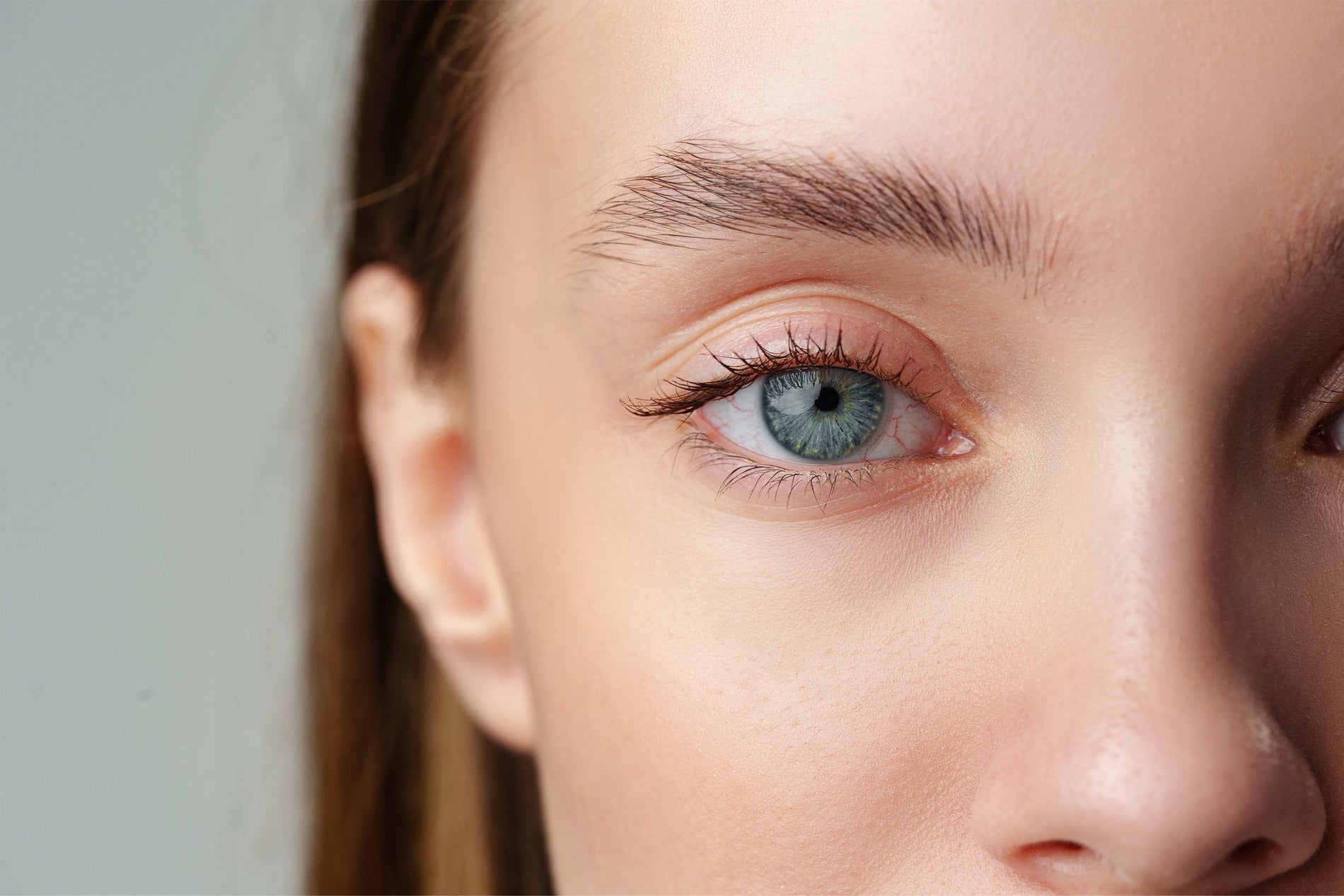 Tired eyes? Top tips to instantly brighten dark circles