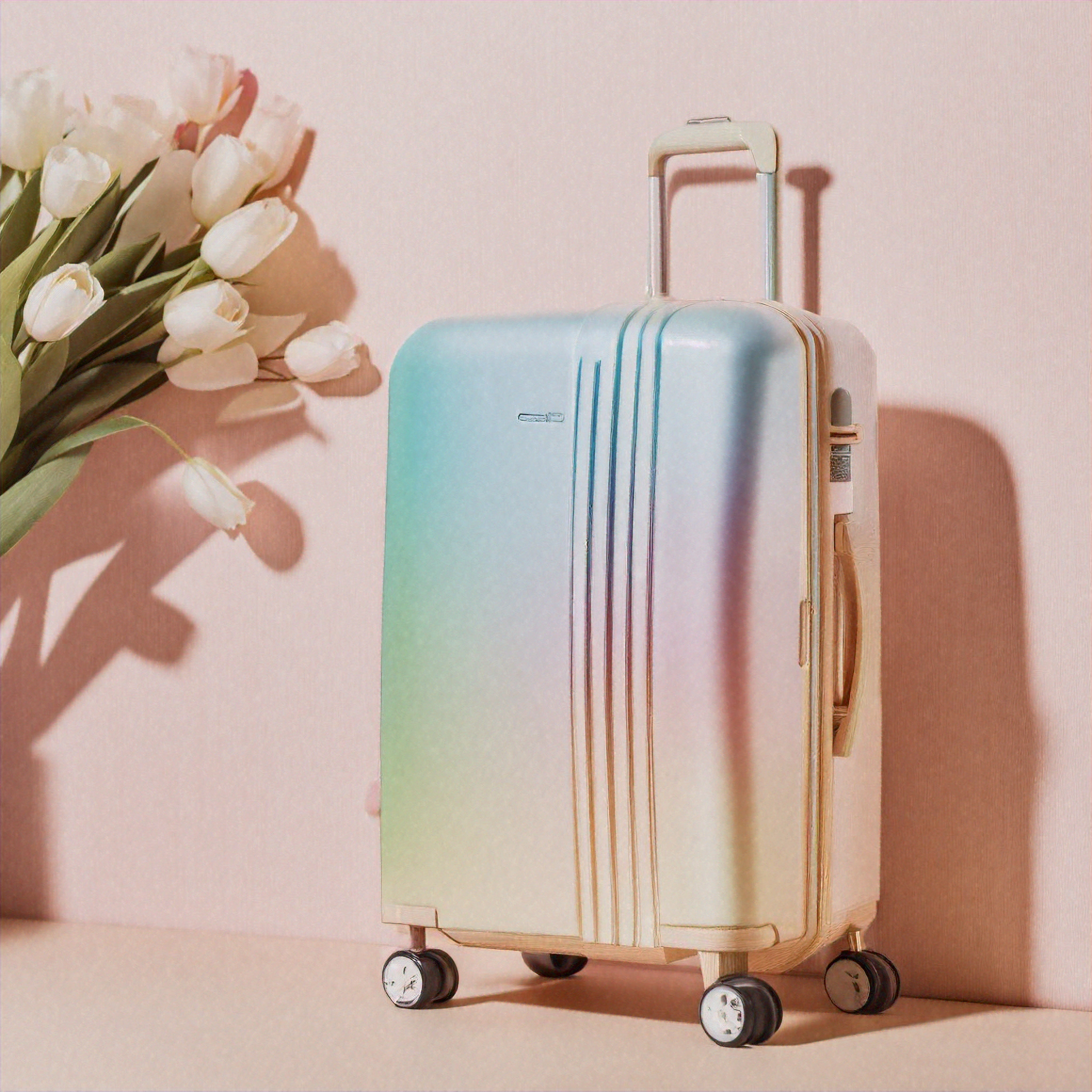 Your travel skincare: The 3‑step hydra routine you’ll love