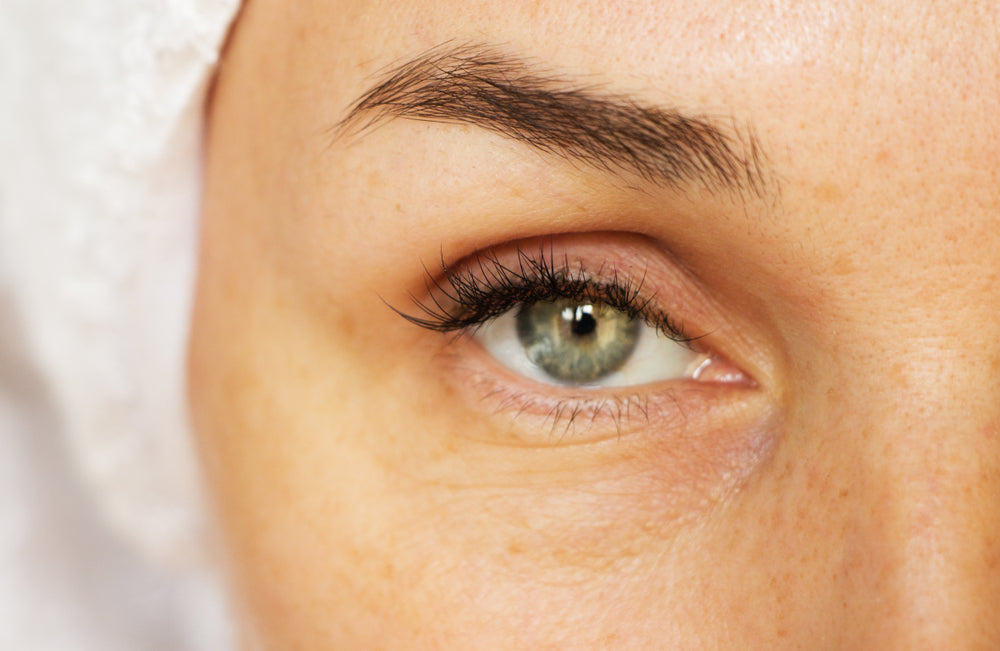 best eyeshadow tips for ageing eyes