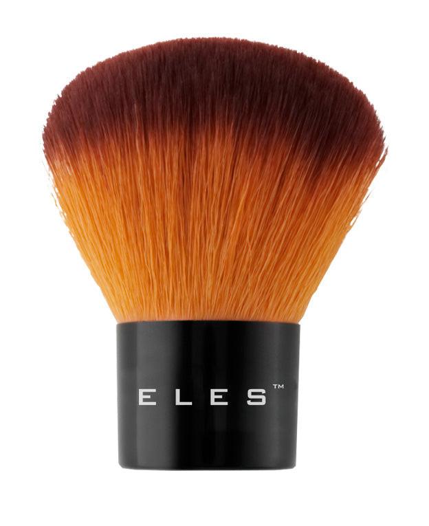 Makeup brush with brown bristles and black handle on a white background, featuring the brand 'ELES'.