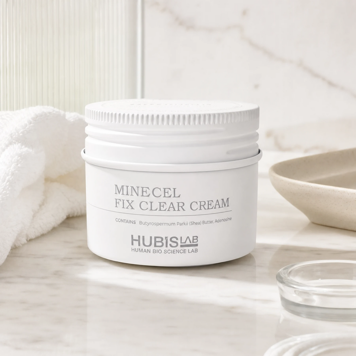 Hubislab Minecel Fix Clear Cream 50ml displayed in a premium bathroom vanity setting for sensitive, dry or post-treatment skin.