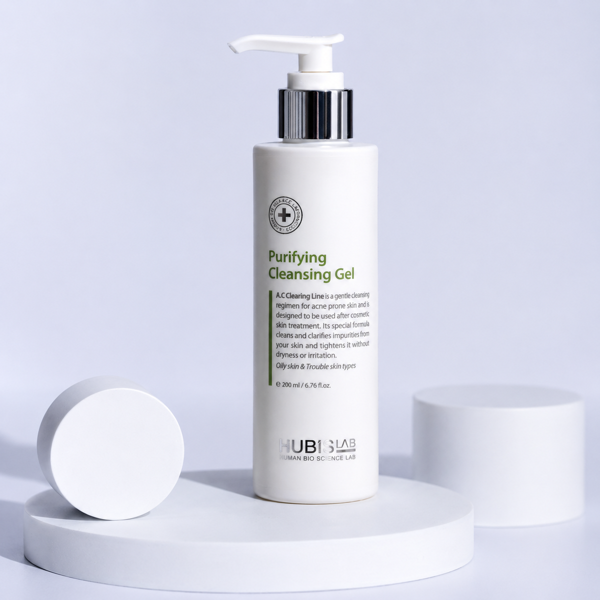 Hubislab Purifying Cleansing Gel 200ml pump bottle displayed on white studio pedestal with soft clinical lighting.