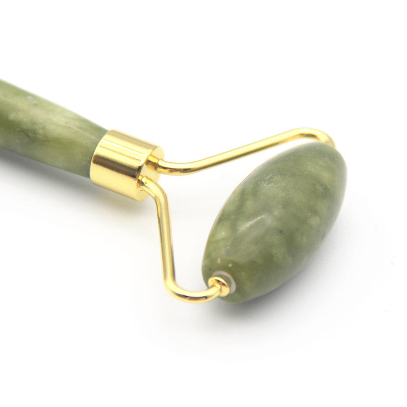 BC BC Jade Facial Roller.
