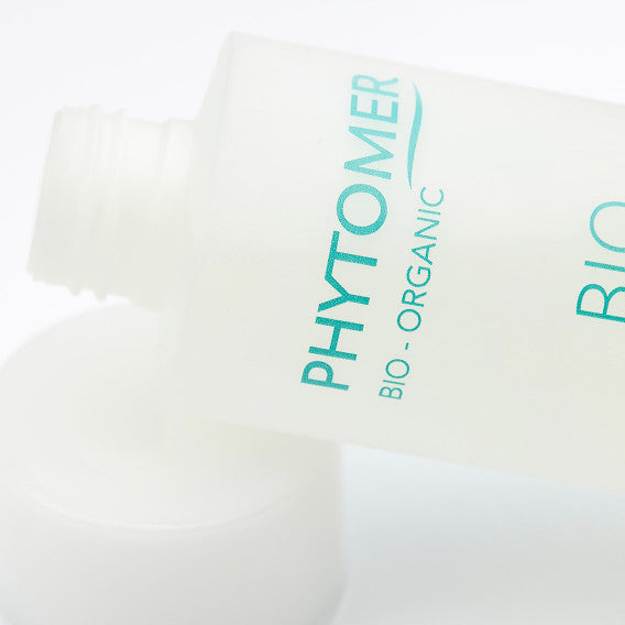 Phytomer Cyfolia Organic Radiance Toning Cleansing Lotion 250ml open bottle close-up.