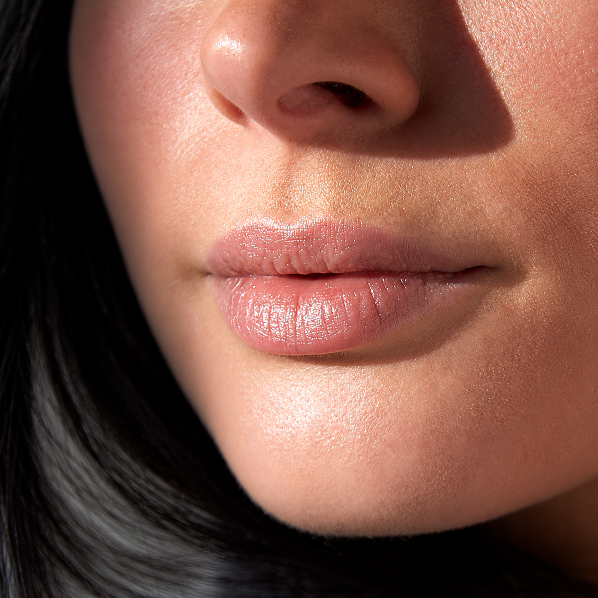 Glossy nourished lips after PHYTOMER Lip Designer