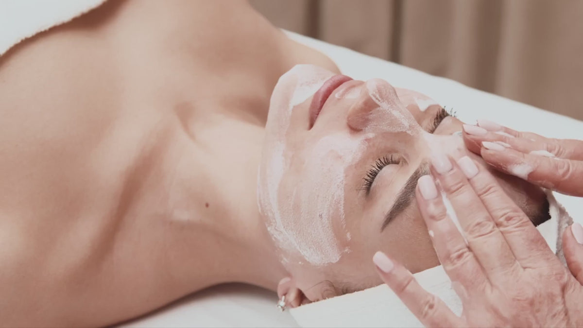 Derma Max Brightening Clinic Application Video